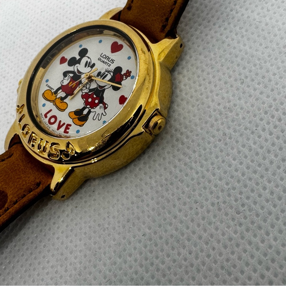 VINTAGE LORUS MICKEY & MINNIE MOUSE Disney "LOVE" Musical Watch - Picture 6 of 8